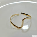 Tarohi Jewels Gold Plated Fancy Openable Bracelet