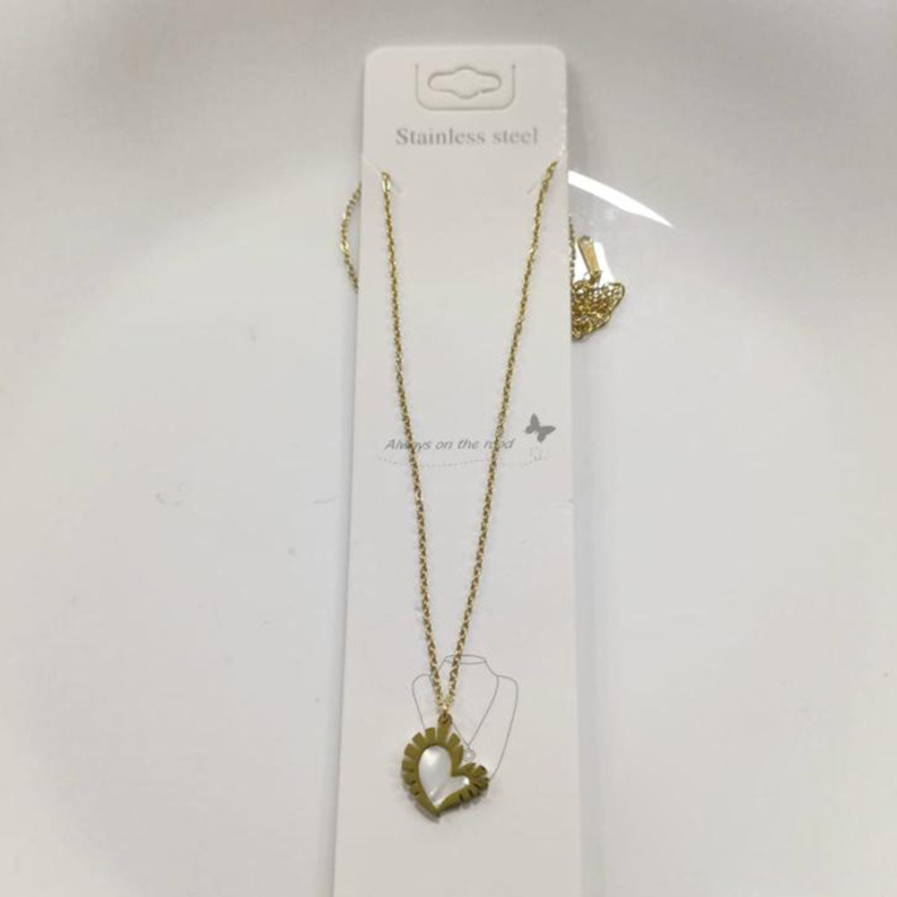 Tarohi Jewels Gold Plated Chain Pendant Set