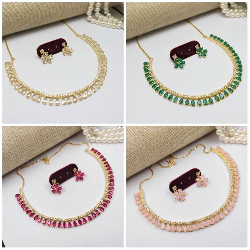 Aamrapali Glamour Shine Crystal Stone Necklace Set