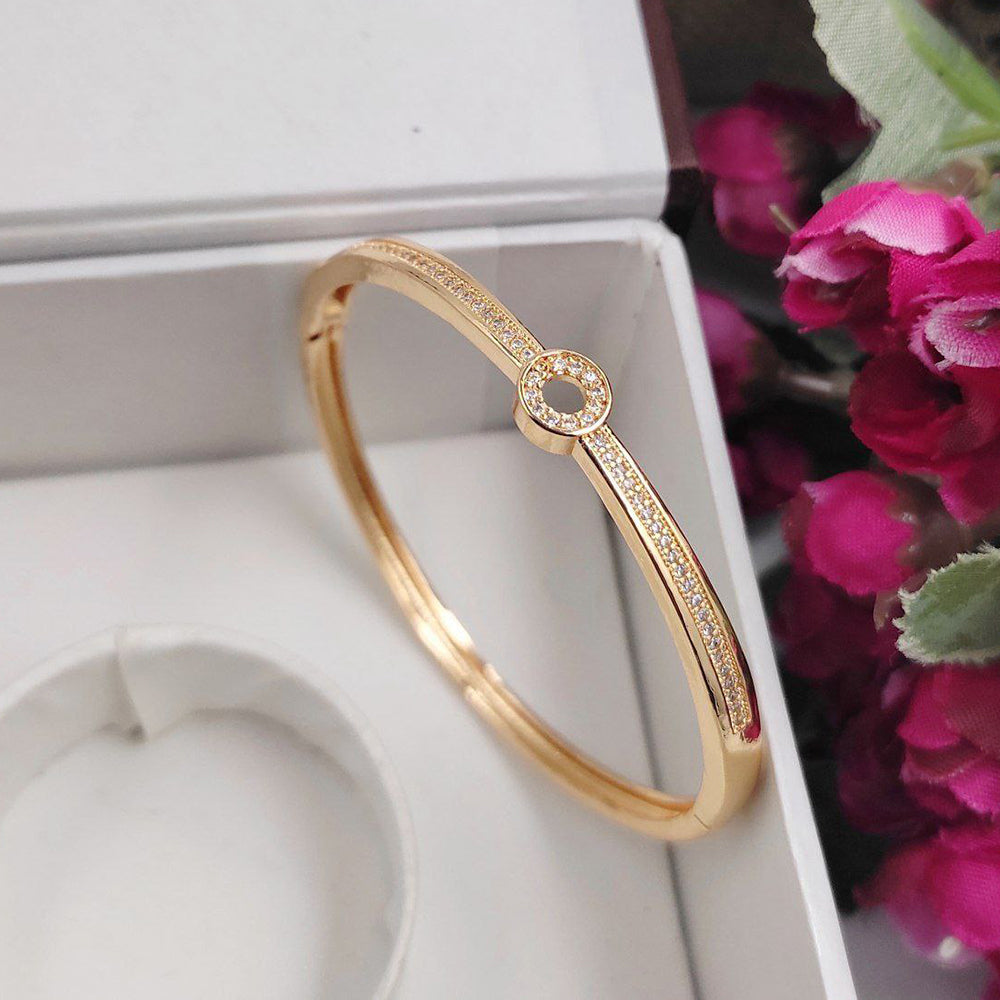 Aamrapali Glamorous Austrian Stone Bracelet for Special Occasions