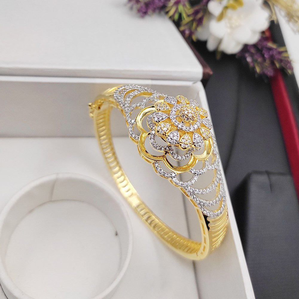 Aamrapali Glamorous Austrian Stone Bracelet for Special Occasions