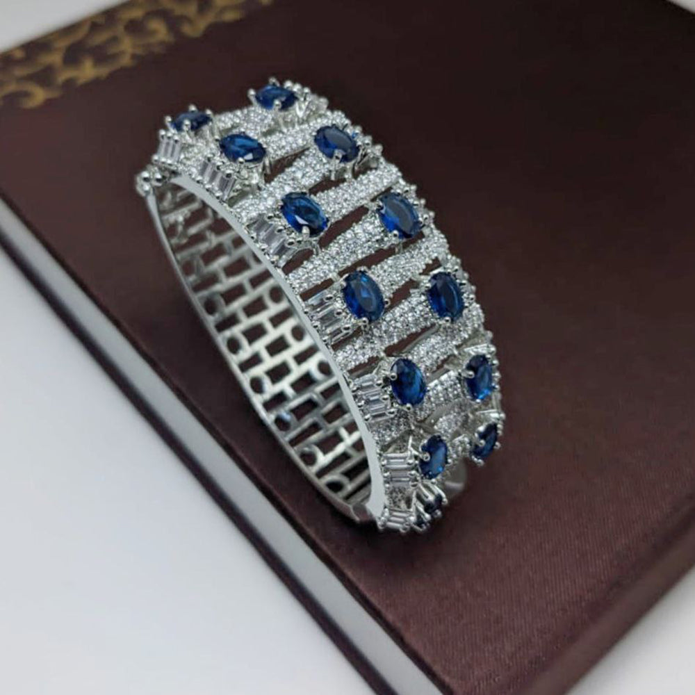 Aamrapali Glamorous Crystal And Austrian Stone Bracelet for Special Occasions