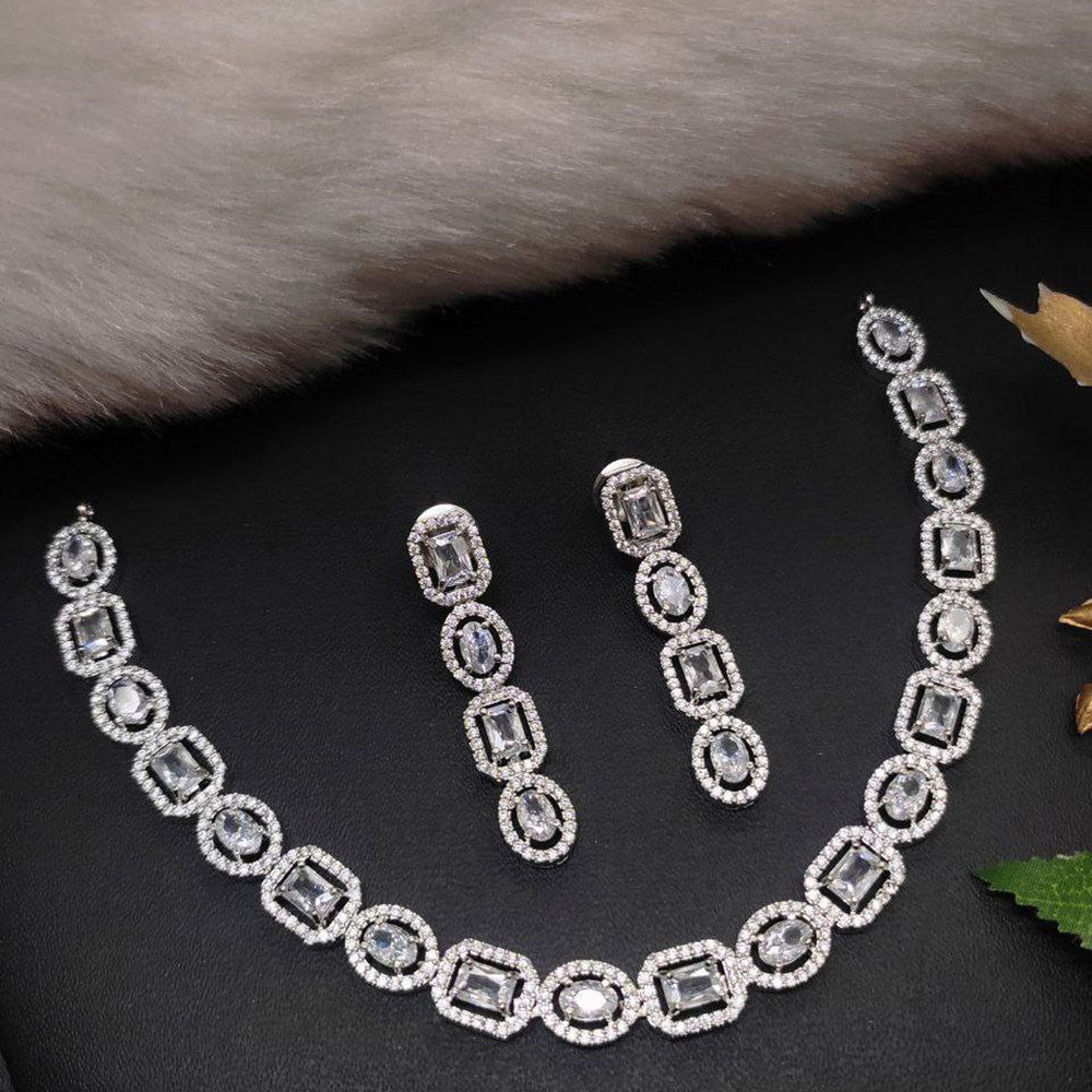 Aamrapali Glamorous Crystal And Austrian Stone Necklace Set