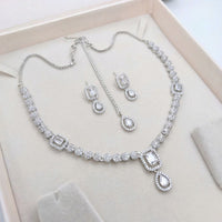 Aamrapali Luxury Crystal Shine Necklace Set