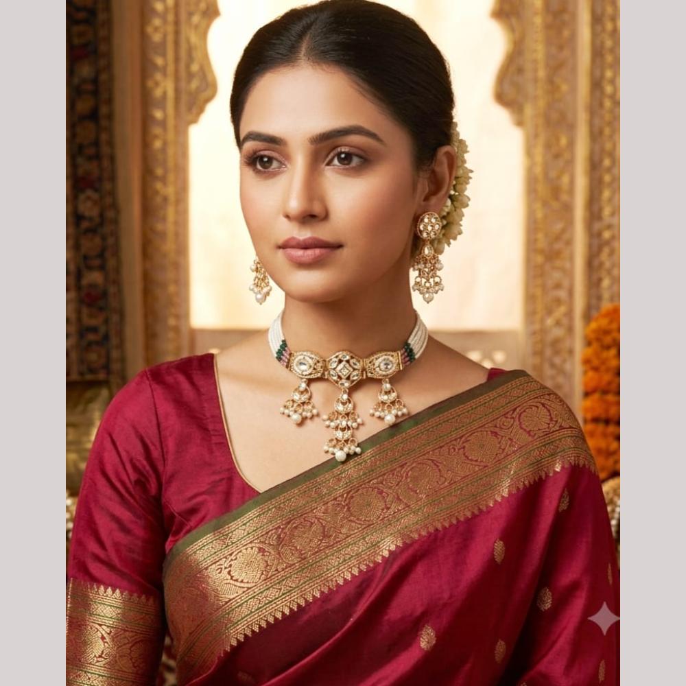 Aamrapali Luxurious Polki Kundan And Pearl Choker Necklace Set  