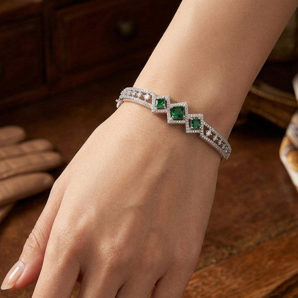 Aamrapali Royal American Diamond Bracelet