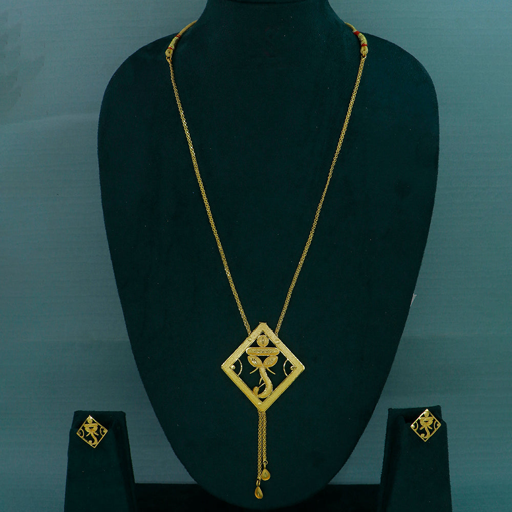 Mahavir Dye Gold Plated Designer Chain Pendant Set (Pack of 6)