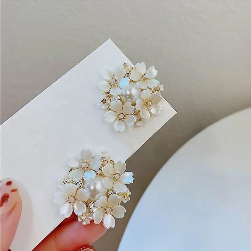 Glam Jewellery Gold Electroplated Silver Needle Camellian Pearl Studded Floral Cluster Oversized Stud Earrings