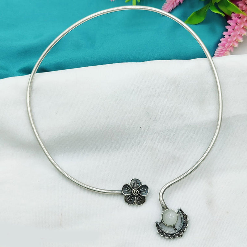 Fancyla Oxidised Plated Pota Stone Necklace