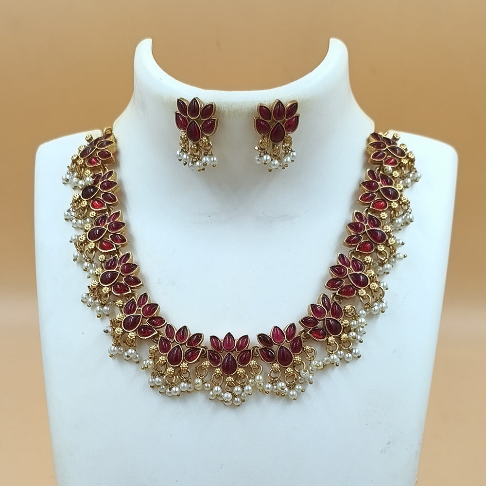 Joyful Jewel Art Matte Gold Plated Pota Stone And Pearl Necklace Set