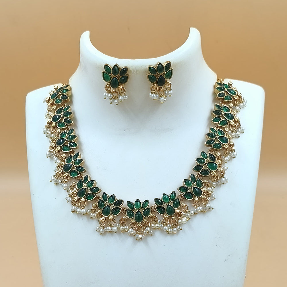 Joyful Jewel Art Matte Gold Plated Pota Stone And Pearl Necklace Set
