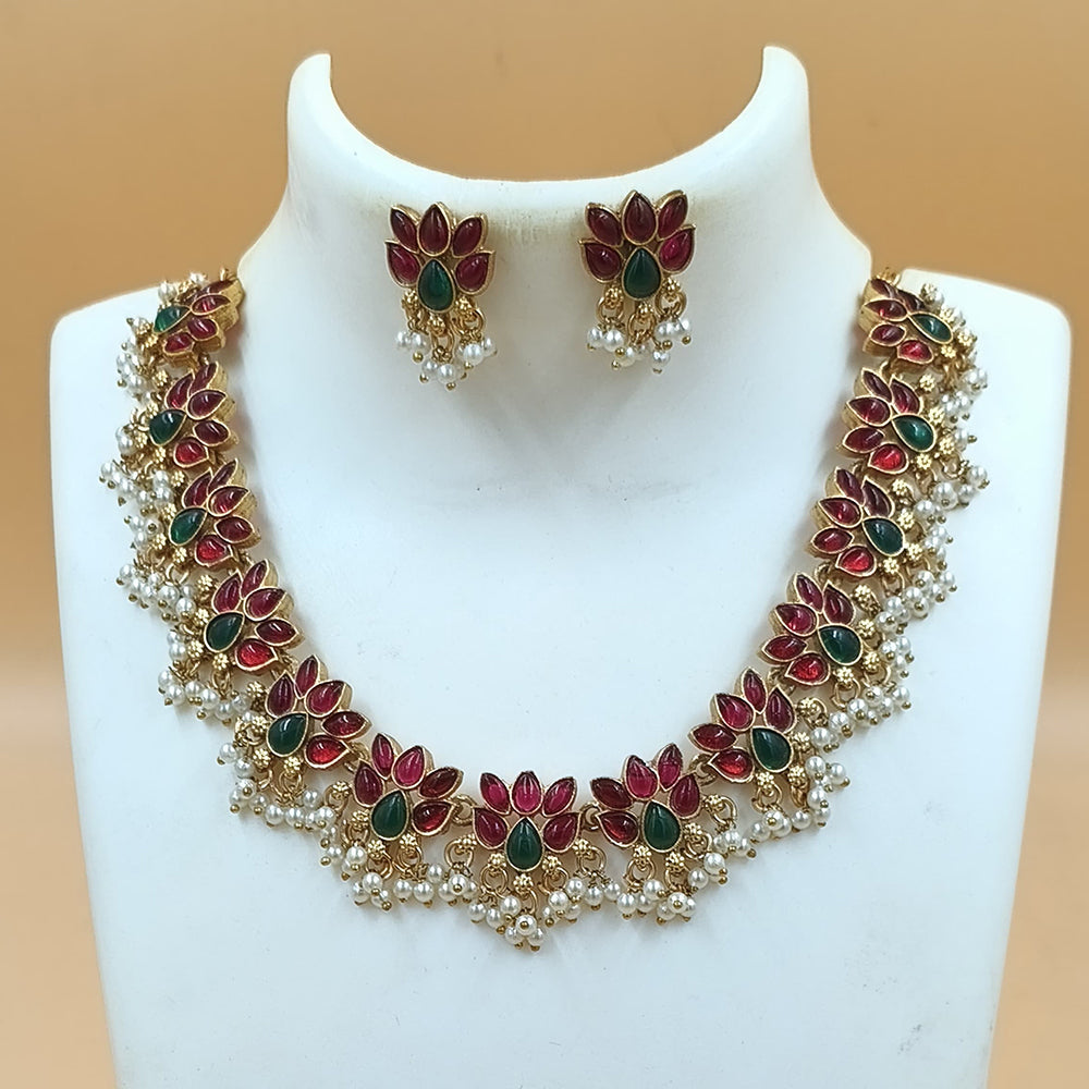 Joyful Jewel Art Matte Gold Plated Pota Stone And Pearl Necklace Set