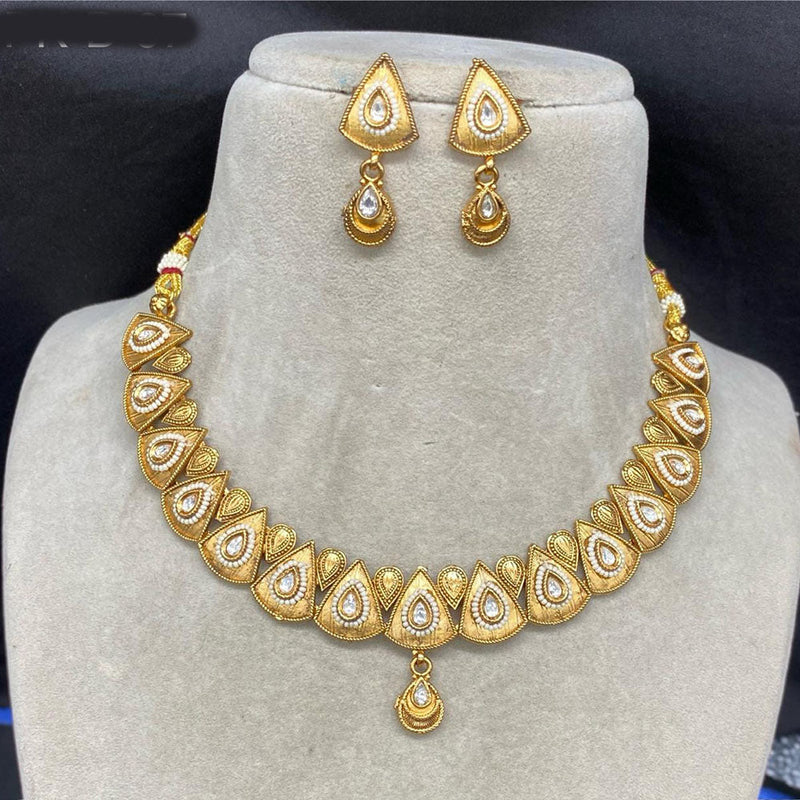 Amoliya Jewels Gold Plated Pota Stone Pearls Necklace Set