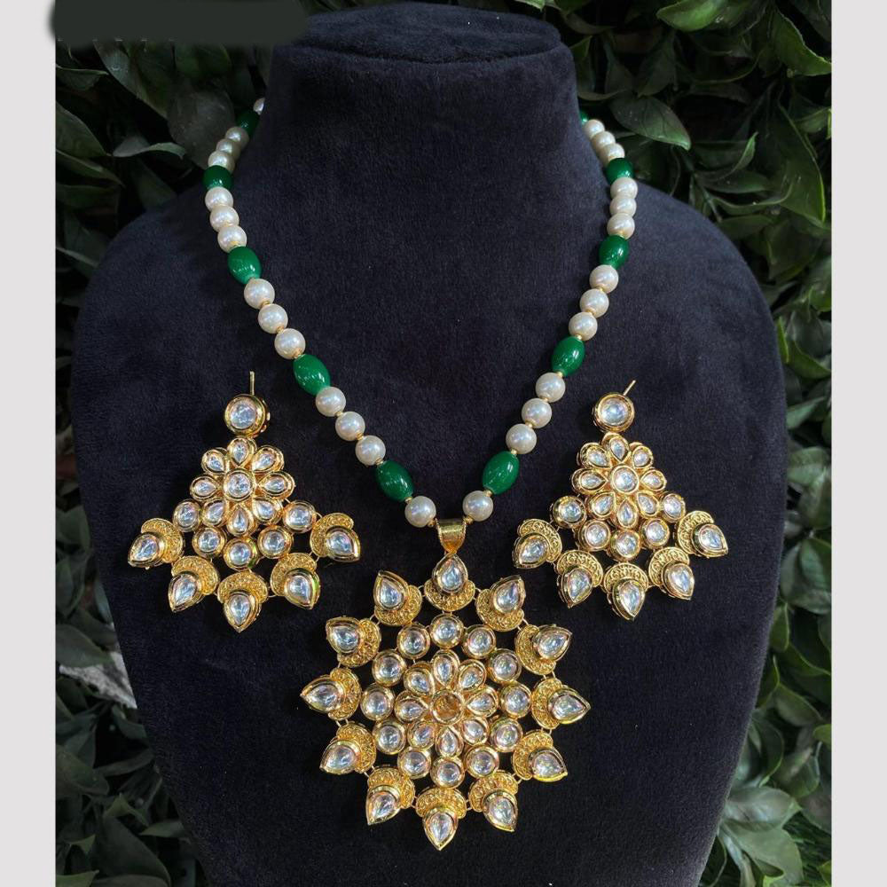 Amoliya Jewels Gold Plated Kundan And Beads Necklace Set