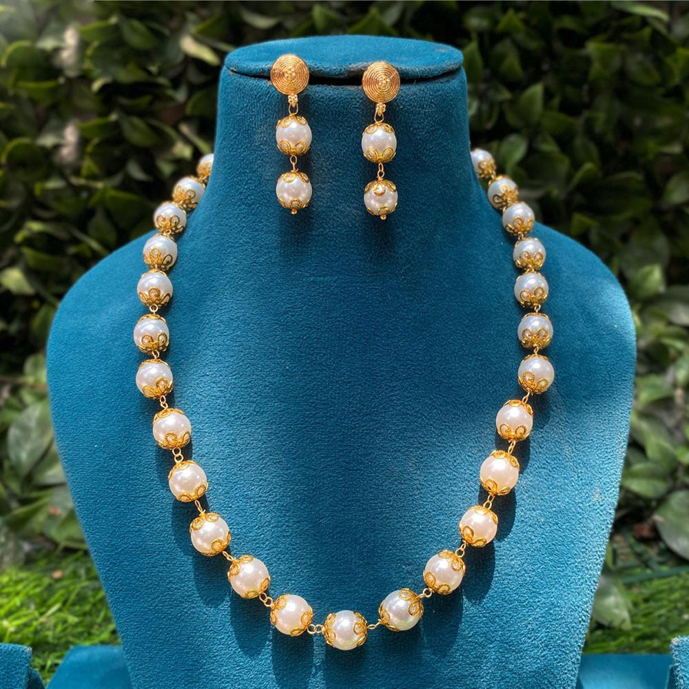 Amoliya Jewels Gold Plated Pearl And Beads Necklace Set