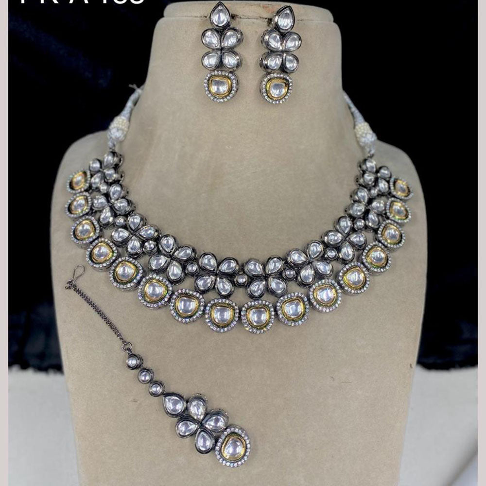 Amoliya Jewels 2 Tone Plated Kundan Necklace Set