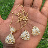 Amoliya Jewels Royal Polki Kundan Stone Heritage Necklace Set