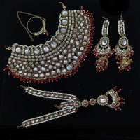 The Fashion Jewels Gold Plated Kundan And Beads Necklace Set