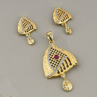 Kalpna Sales Surat Gold Plated Austrian Stone Pendant Set