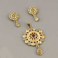 Kalpna Sales Surat Gold Plated Austrian Stone Pendant Set