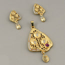 Kalpna Sales Surat Gold Plated Austrian Stone Pendant Set