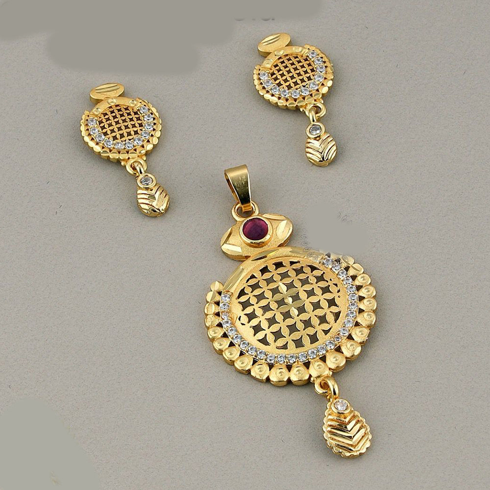 Kalpna Sales Surat Gold Plated Austrian Stone Pendant Set