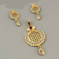 Kalpna Sales Surat Gold Plated Austrian Stone Pendant Set