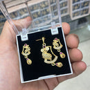 Kalpna Sales Surat Gold Plated Austrian Stone Pendant Set