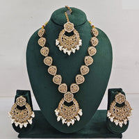 Rajwadi Collection Glamorous Crystal And Beads Necklace Set