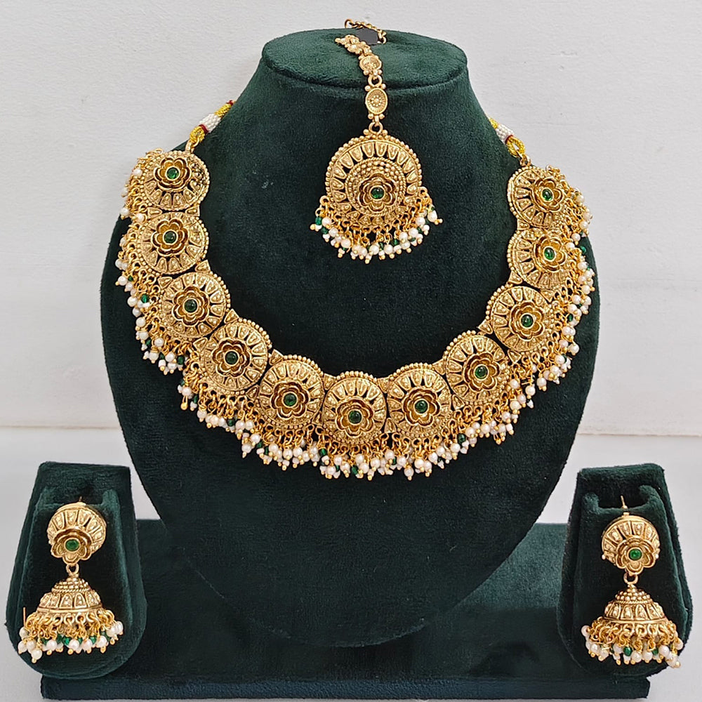 Rajwadi Collection Exclusive Pota Stone And Pearl Necklace Set