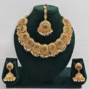 Rajwadi Collection Exclusive Pota Stone And Pearl Necklace Set
