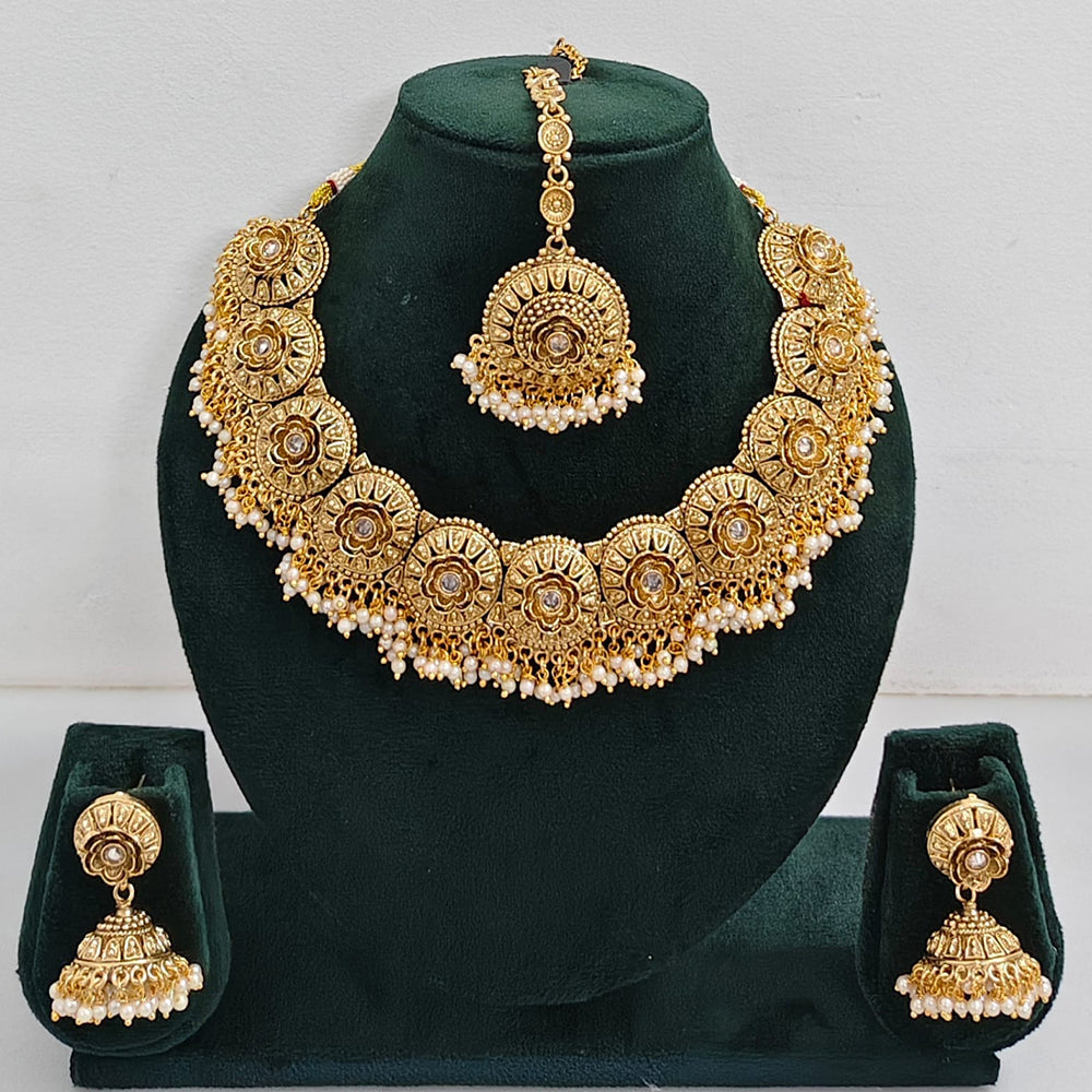 Rajwadi Collection Exclusive Pota Stone And Pearl Necklace Set