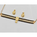 Rajwadi Collection Sparkling Kundan Stone And Pearl Choker Necklace Set 