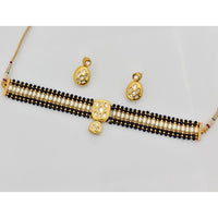 Rajwadi Collection Sparkling Kundan Stone And Pearl Choker Necklace Set 