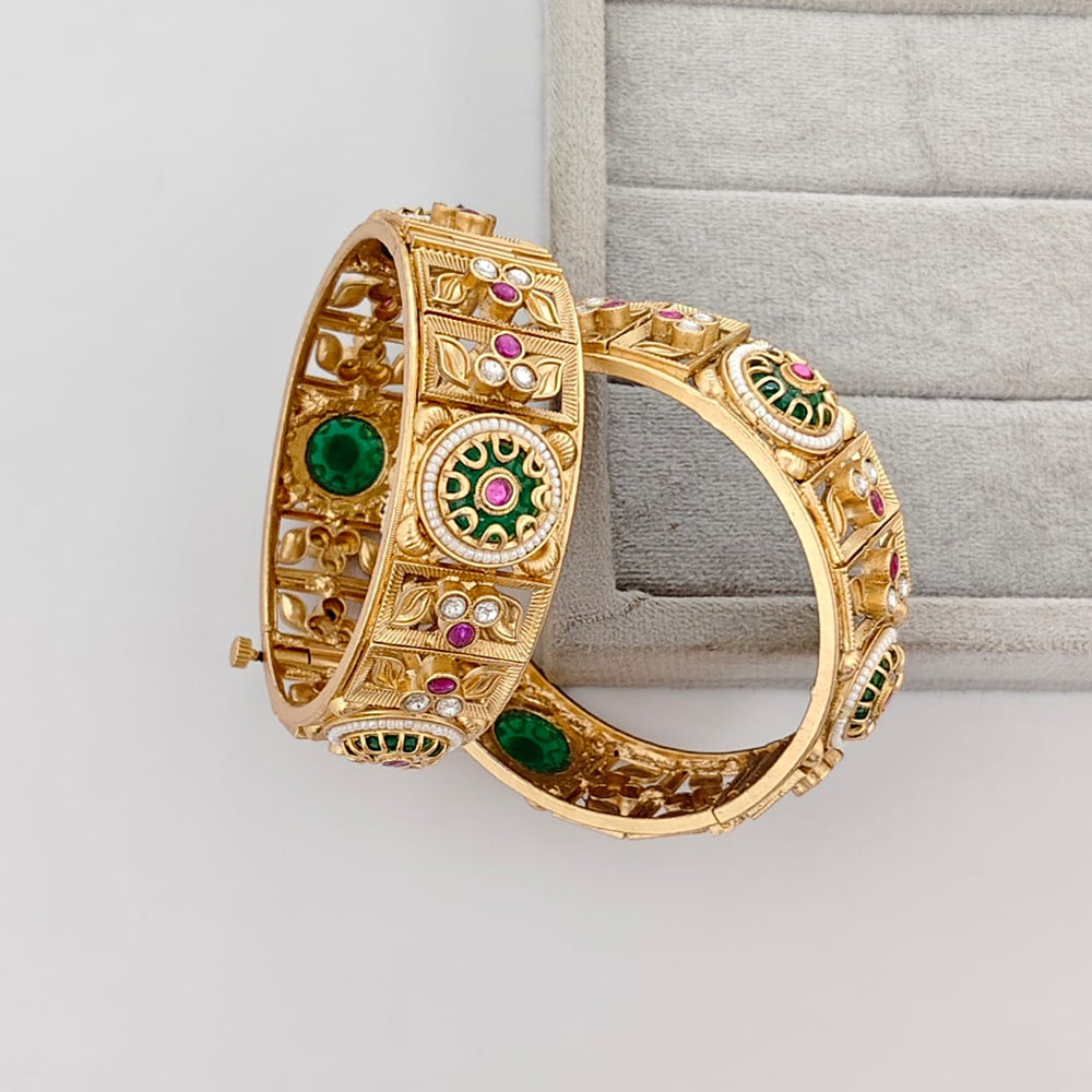Rajwadi Collection Premium Pota Stone And Pearl Openable Bangles Set
