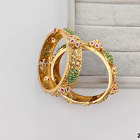 Rajwadi Collection Premium Pota Stone And Pearl Openable Bangles Set