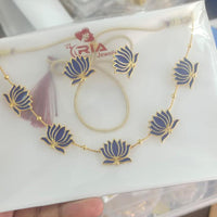 VF Collection Gold Plated Necklace Set