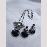 Maharani Jewels  Royal Noir Elegance Long Necklace Set