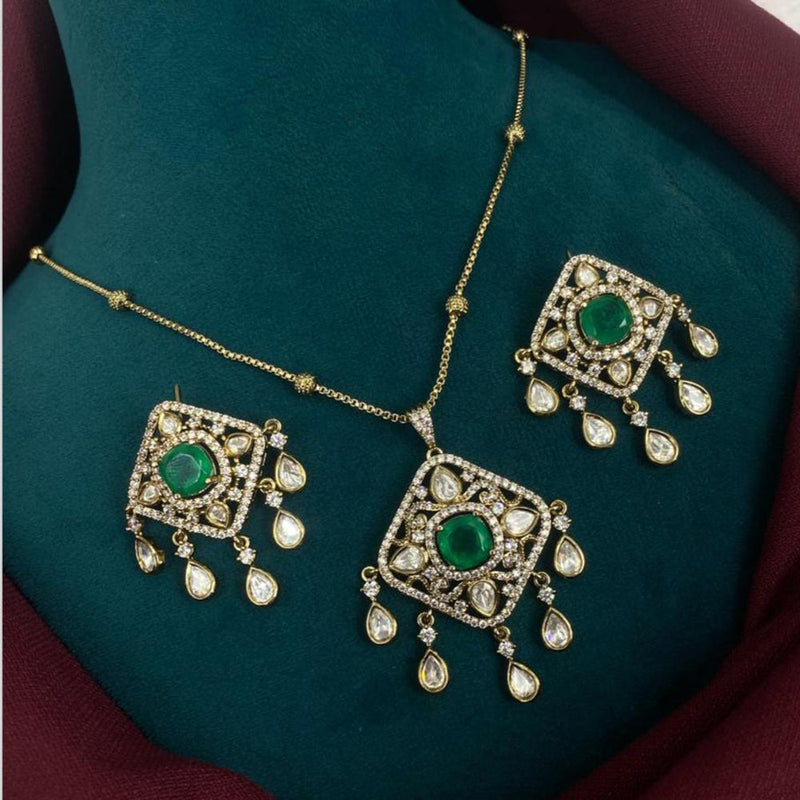 Royal Kundan Jewellery Gold Plated Polki Kundan Stone Chain Pendent Set