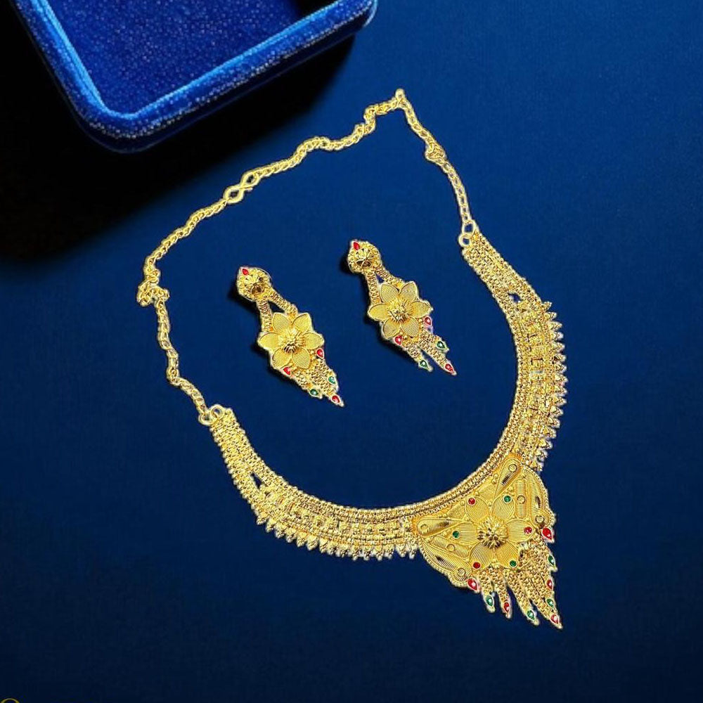 VM Imitation Forming Necklace Set That Captures the Essence of Gold in a Stunning Forming Design