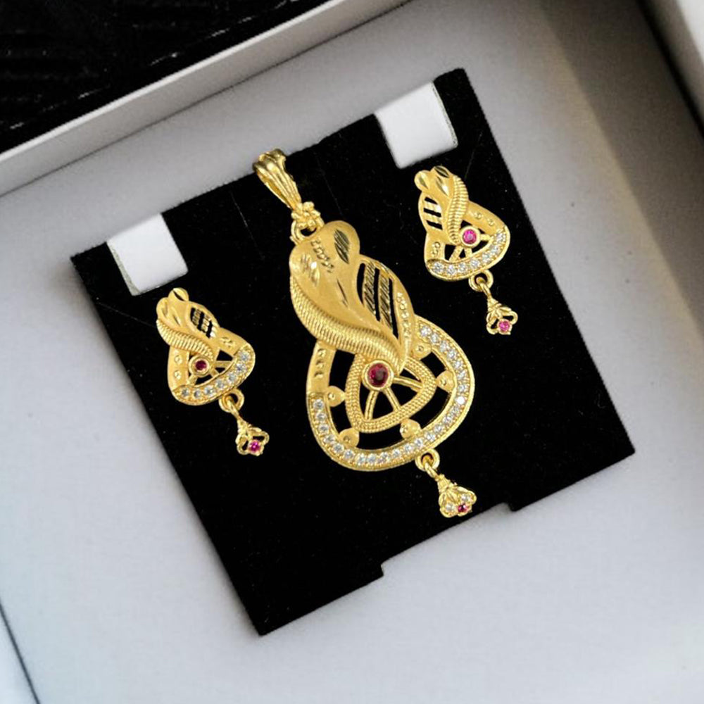 VM Imitation Premium Sparkling Austrian Stone Pendant Set
