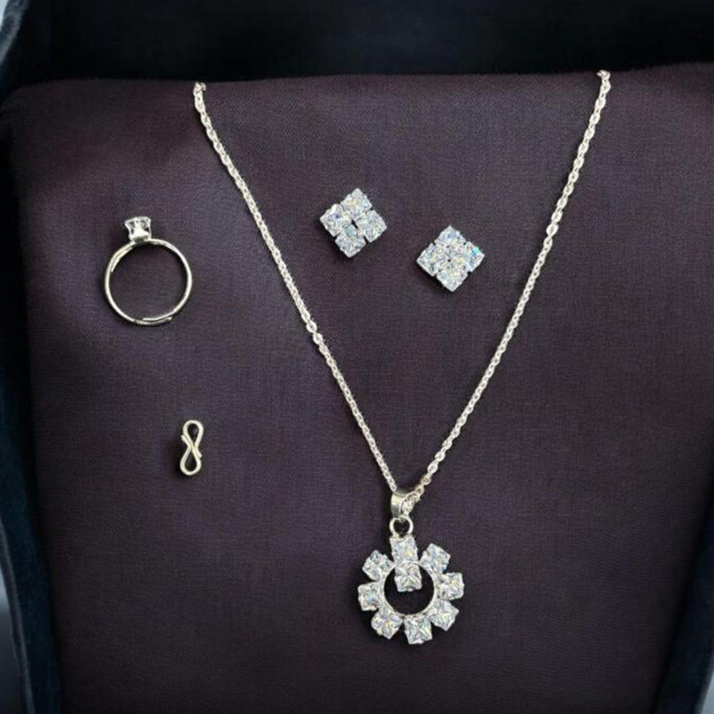 VM Imitation Crystal Stone Necklace Set With Rings