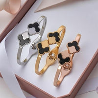 VM Imitation Designer Openable Bracelet