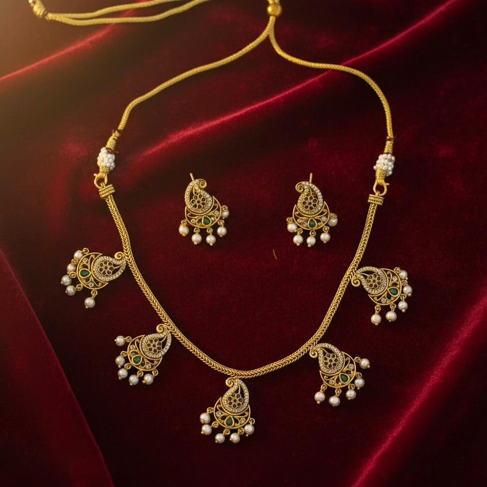 VM Imitation Fancy Austrian Stone And Pearl Statement Necklace Set (Pack of 6)