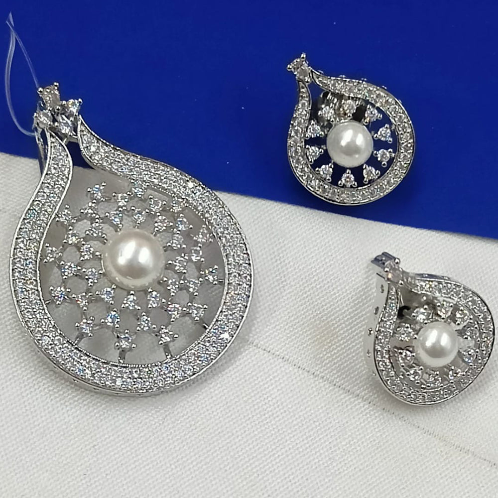 NAFJ Silver Plated American Diamond Pendant Set