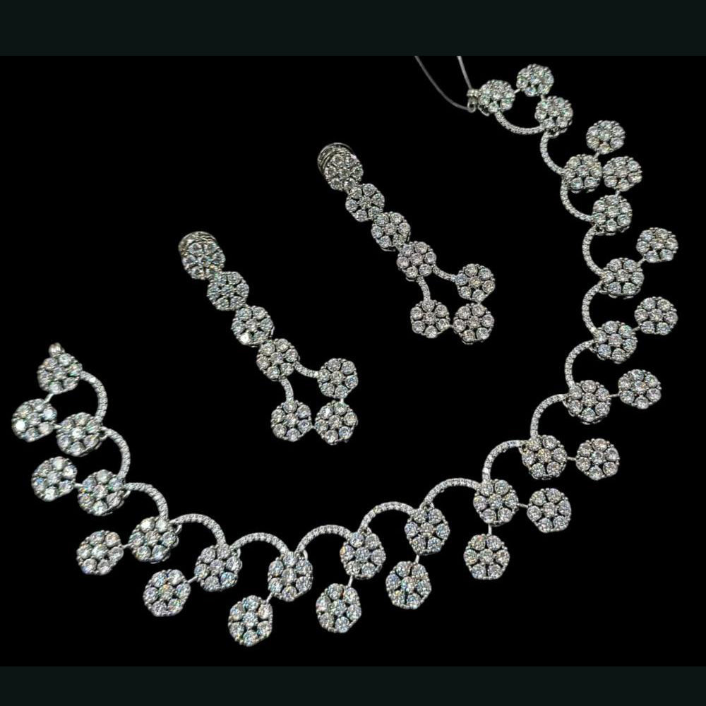 NAFJ Elegant Silver Plated Austrian Stones Necklace Set
