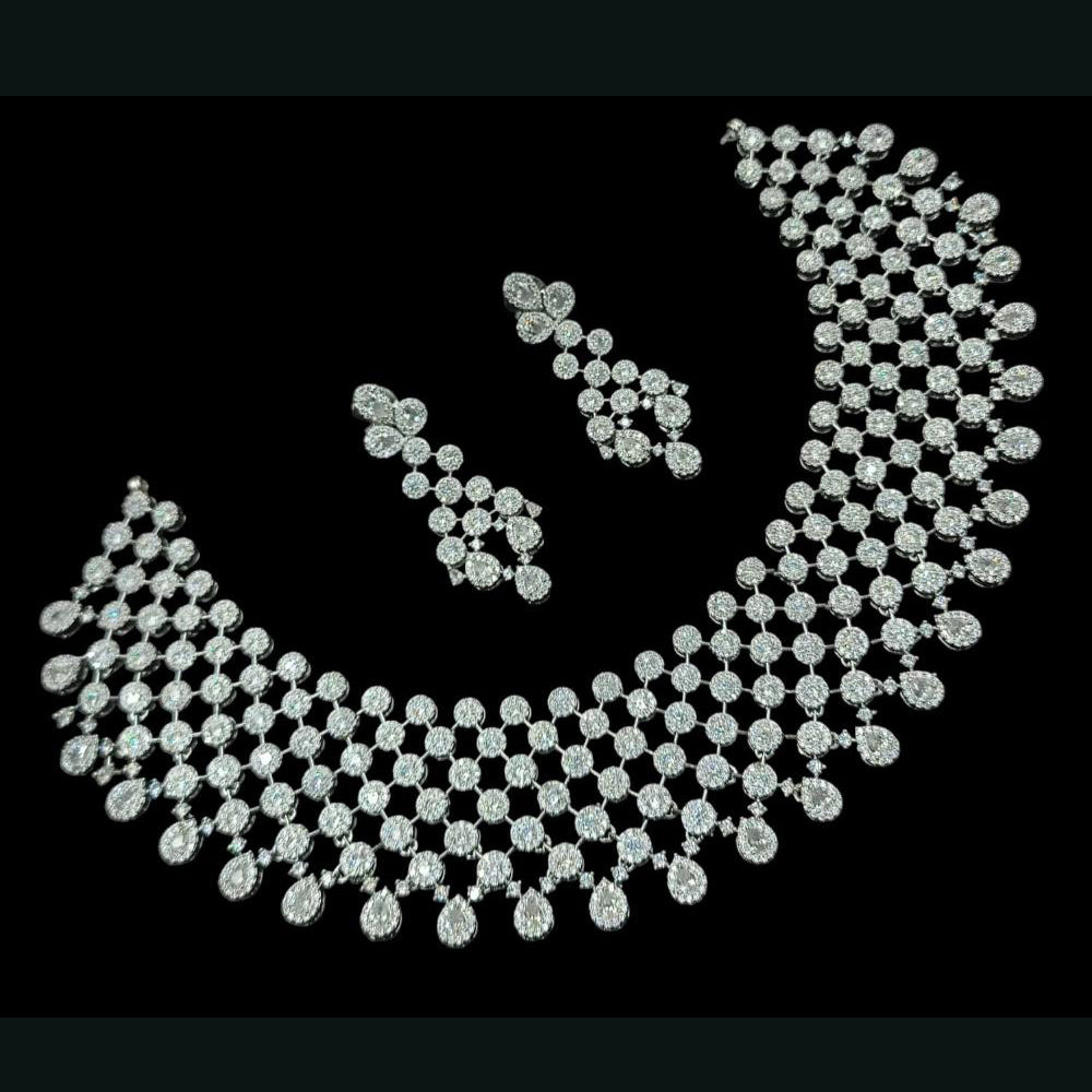 NAFJ Elegant Silver Plated Austrian Stones Necklace Set