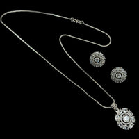 NAFJ Silver Plared American Diamond Chain Pendant Set