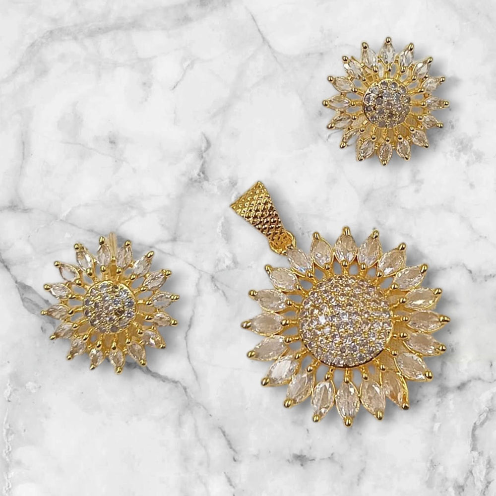 NAFJ Gold Plated American Diamonds Pendant Set
