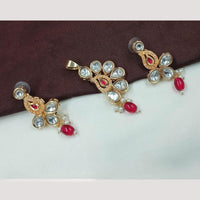 NAFJ Stylish Kundan Pendant Set With Matching Earrings